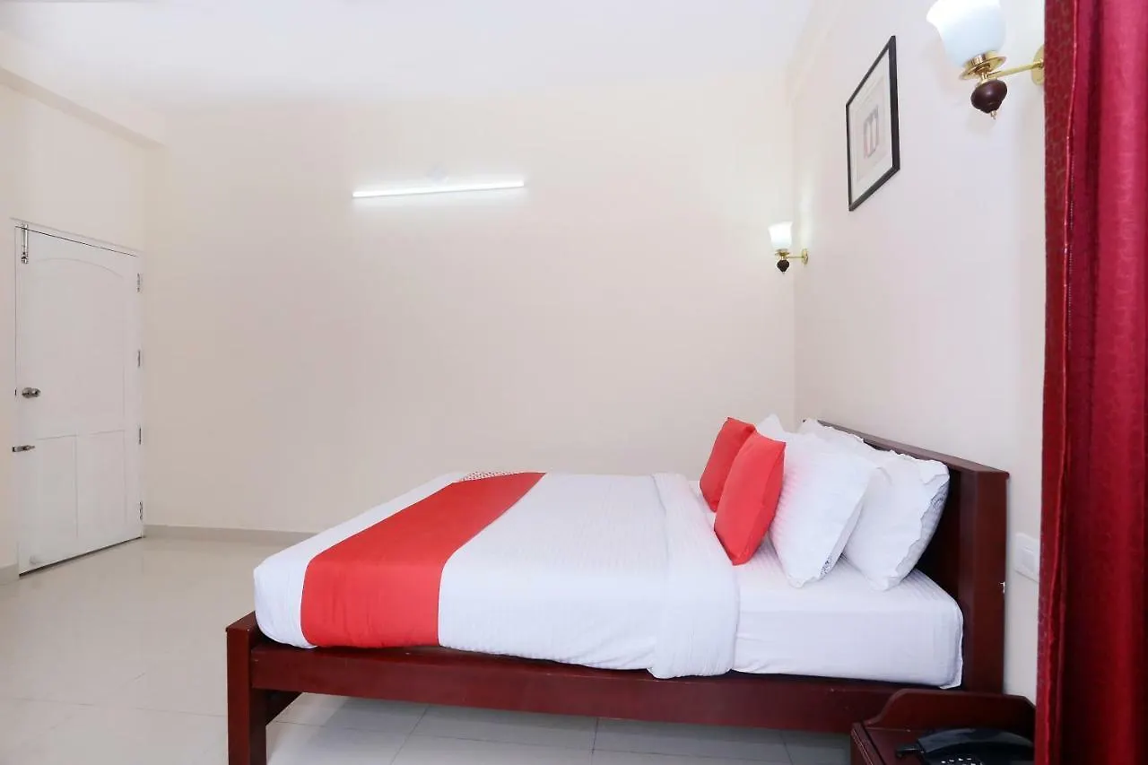 Oyo Inn Munnar Near Adimali Bus Stand Adimaly Hotel